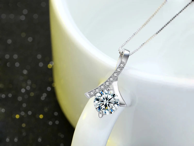 925 Silver Flower Zircon Pendant Necklace