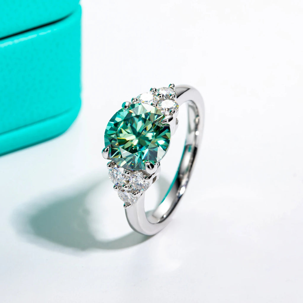 3 CT Round Cut Green Stone Moissanite Engagement Ring
