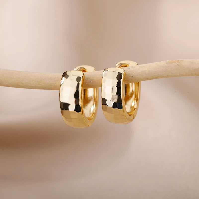 Minimalist Star Hoop Earrings for Everyday Elegance