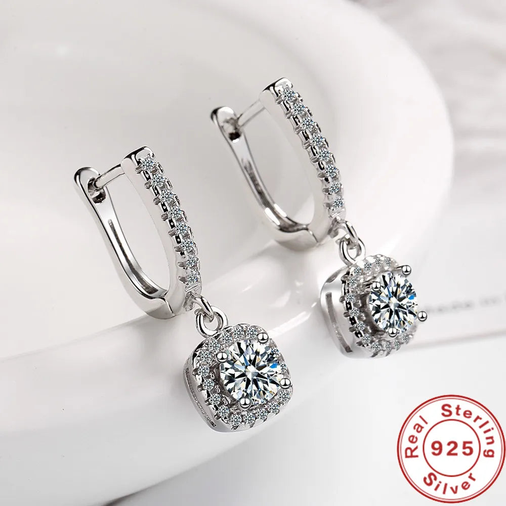 2ct moissanite huggie hoop earring, sparkling luxury diamond-alternative jewelry