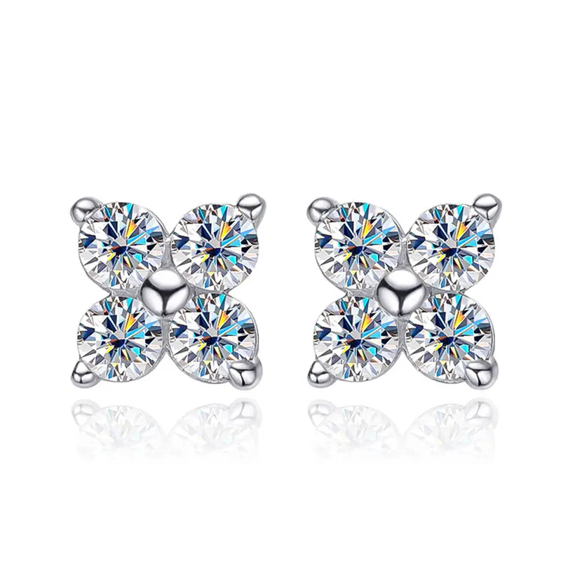 VVS1 D Round Moissanite Stud Earrings for Women