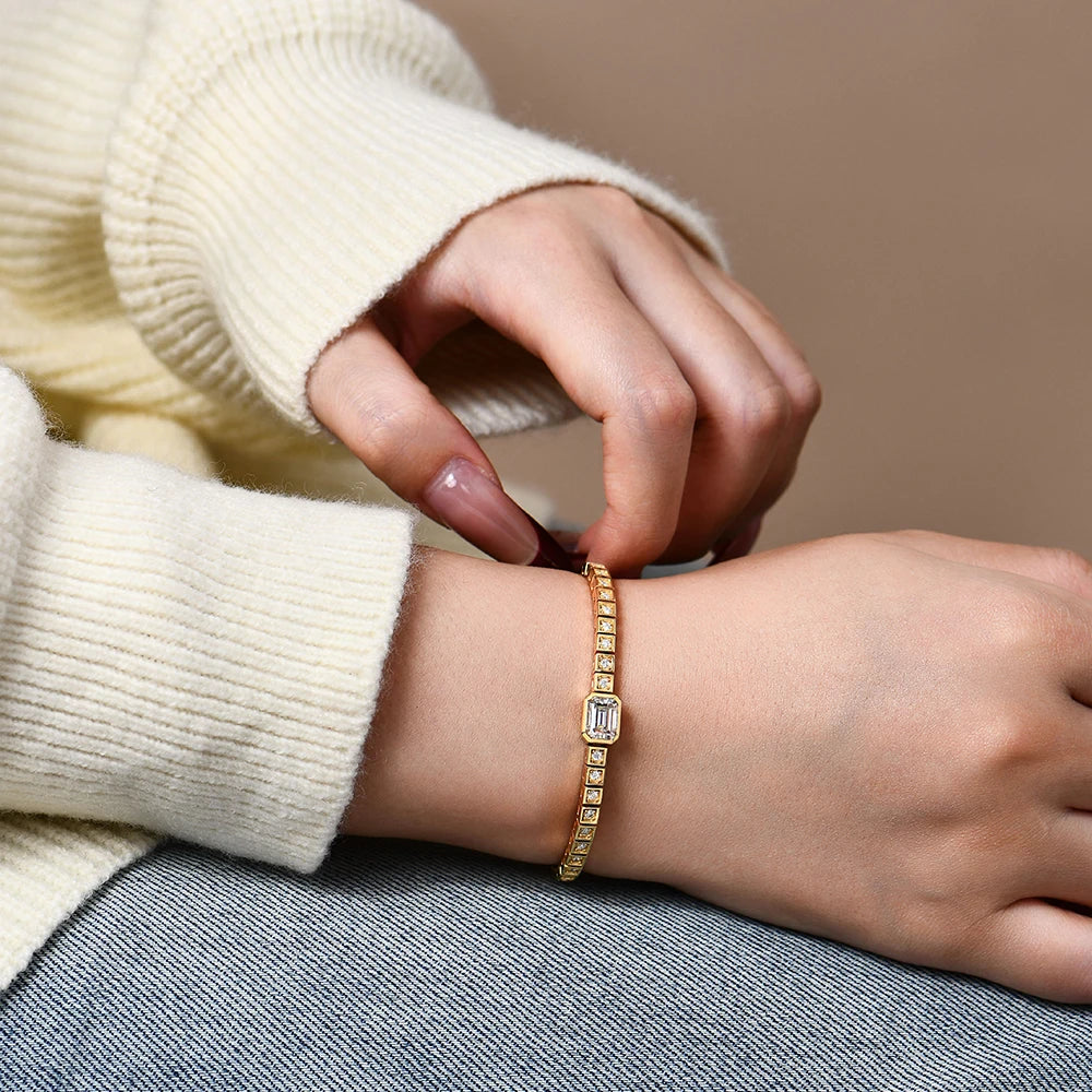 VVS1 D Moissanite Tennis Bracelet for Timeless Elegance