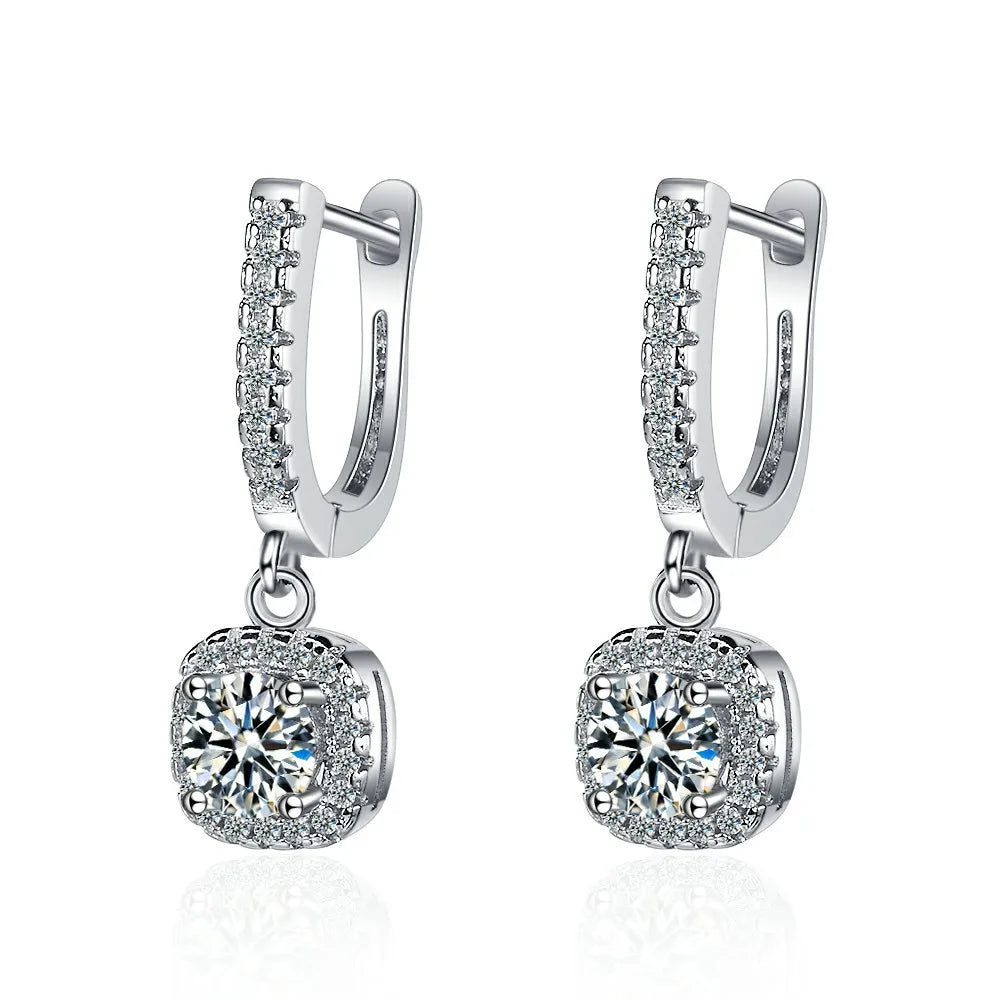2ct moissanite huggie hoop earring, sparkling luxury diamond-alternative jewelry
