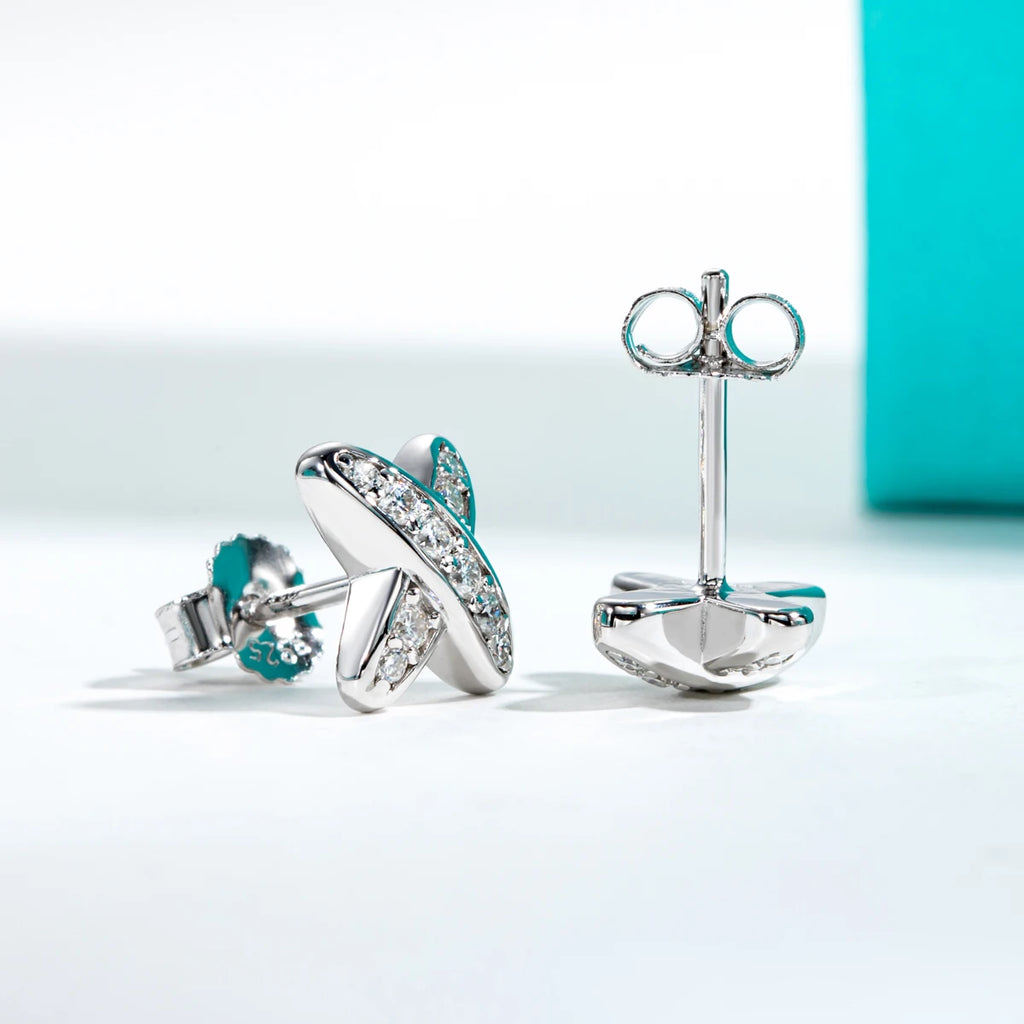 VVS1 D Color Moissanite Cross Stud Earrings