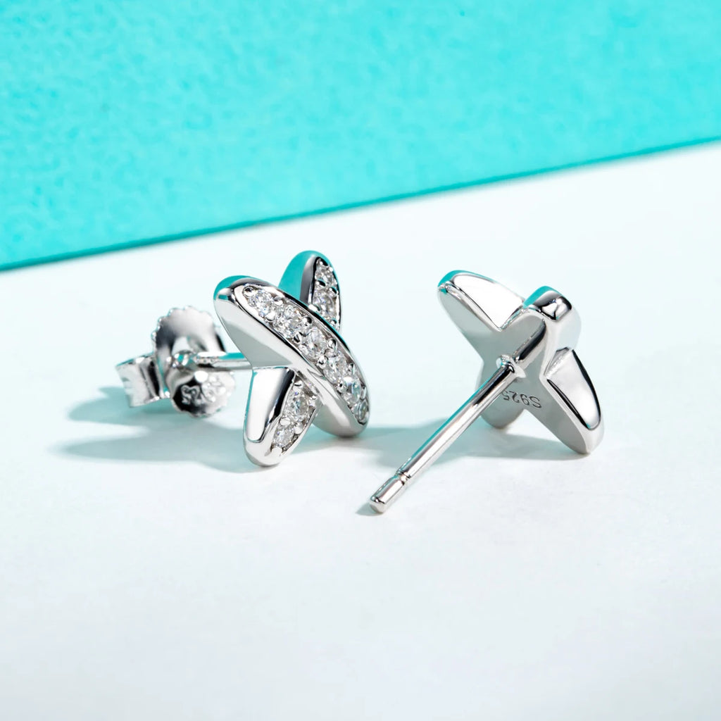 VVS1 D Color Moissanite Cross Stud Earrings
