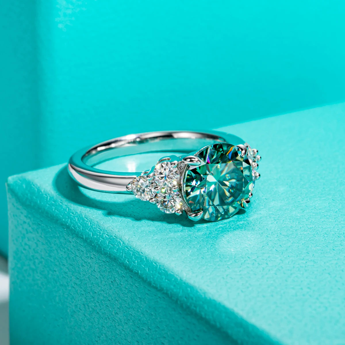 3 CT Round Cut Green Stone Moissanite Engagement Ring