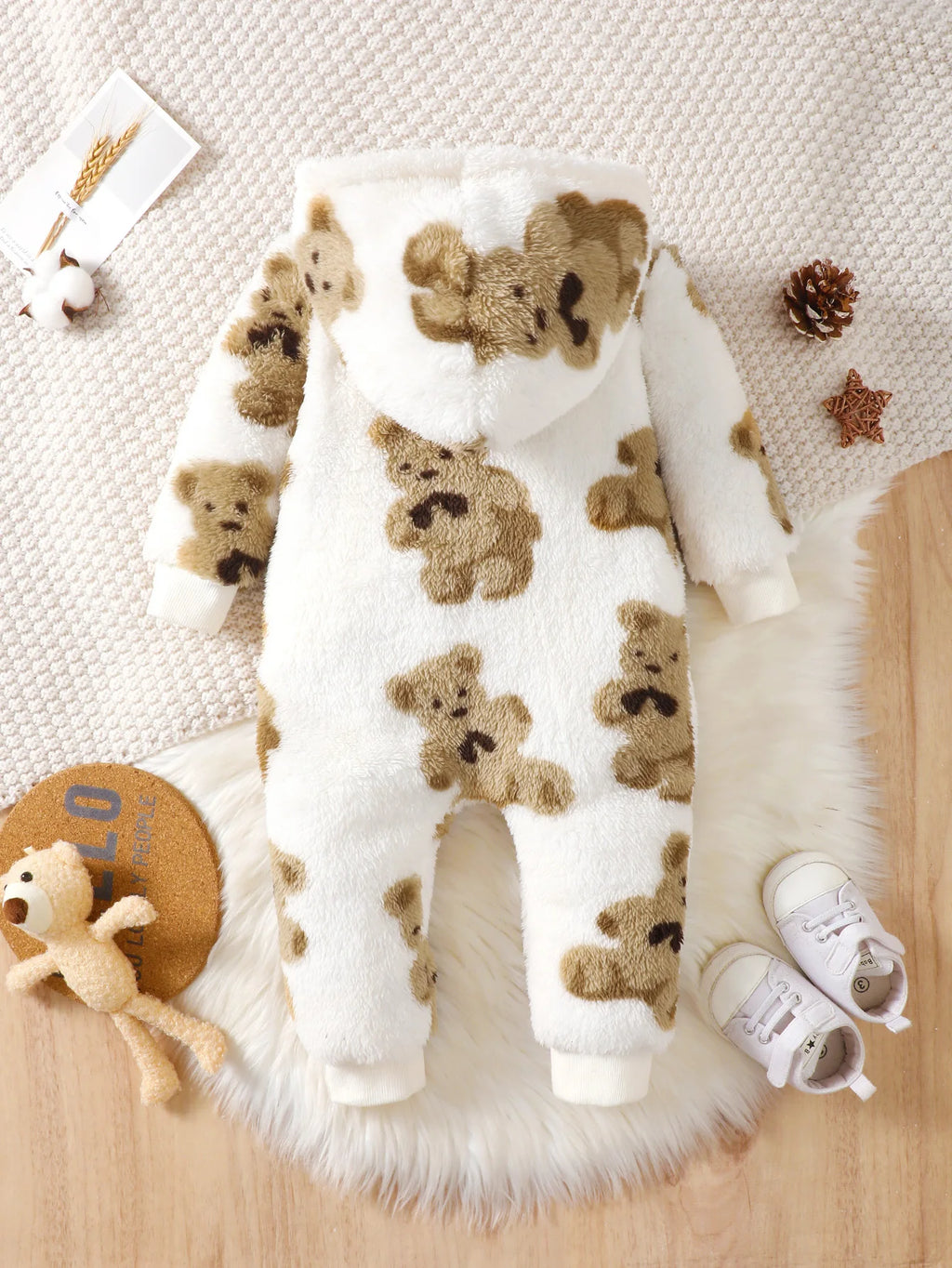 Winter Baby Girl Plush Jumpsuit with Bear Print