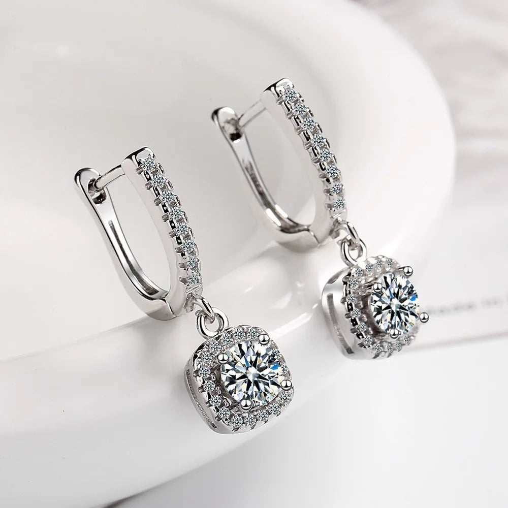 2ct moissanite huggie hoop earring, sparkling luxury diamond-alternative jewelry