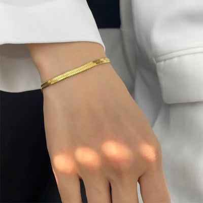Stylish Snake Chain Bracelet