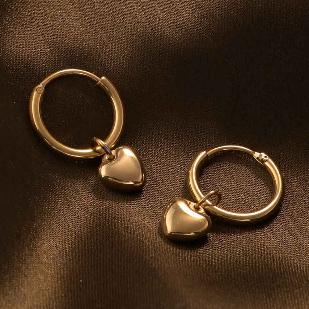 Small Heart Hoop Earrings sori style